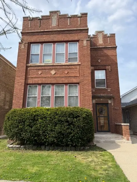 5428 W Cornelia Avenue, Chicago, IL 60641 - #1