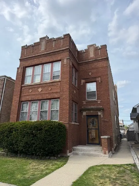5428 W Cornelia Avenue, Chicago, IL 60641 - #3