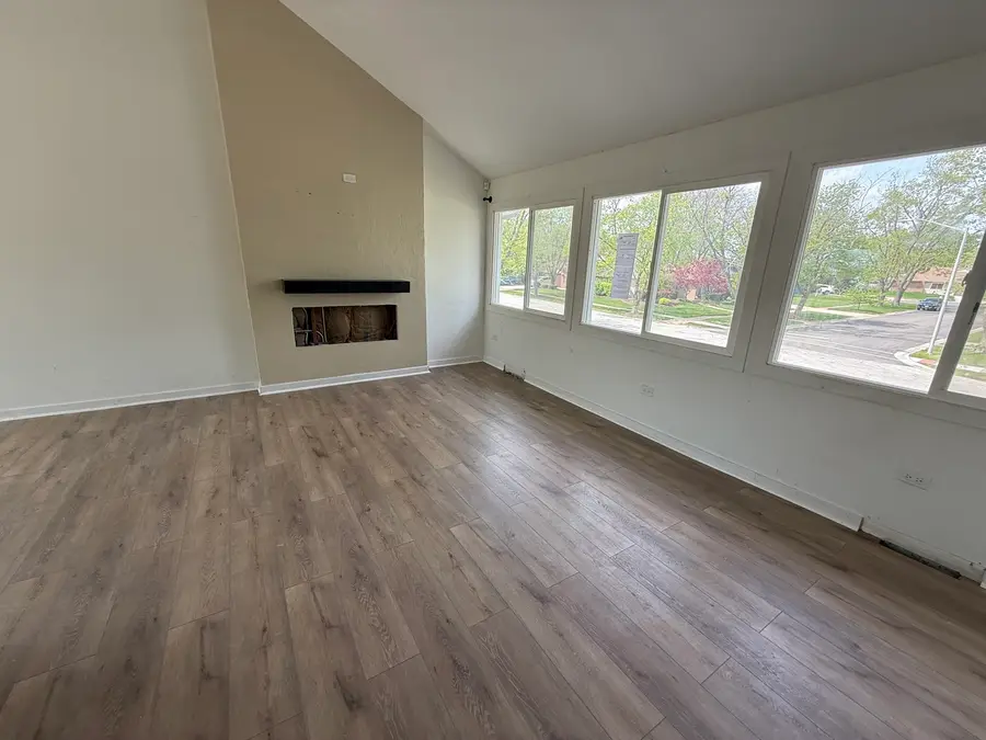3307 Fountainbleau Drive, Hazel Crest, IL 60429 - #2