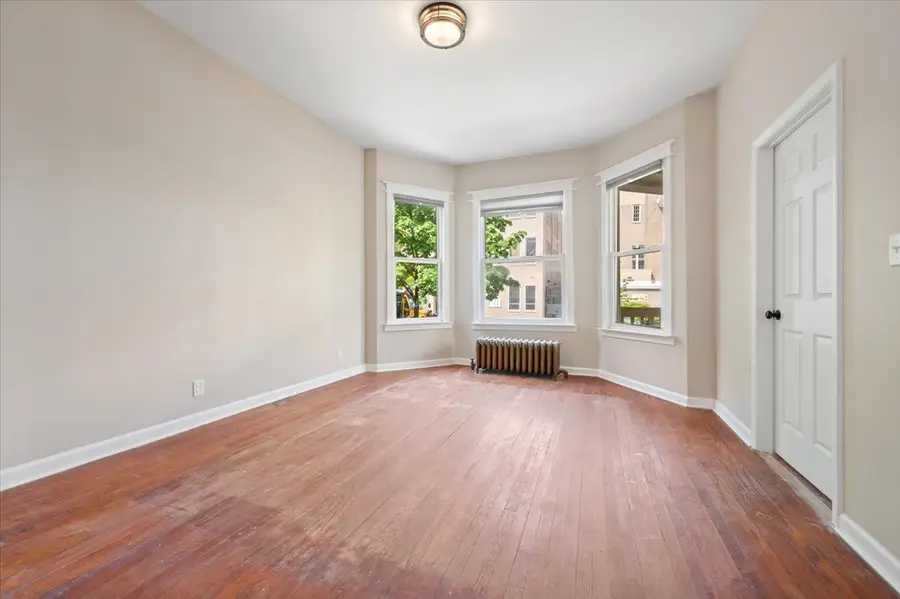 2643 N Monticello Avenue, Chicago, IL 60647 - #3