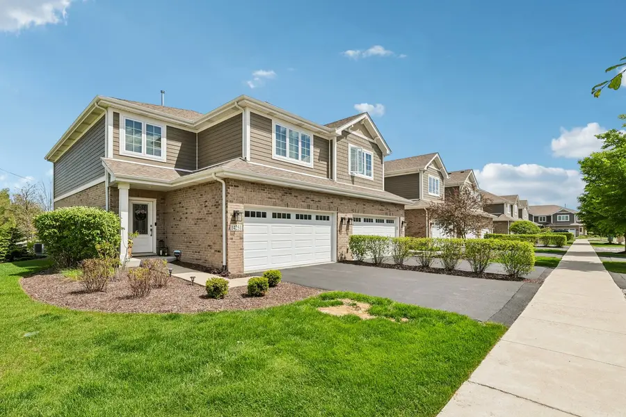 14255 Lacey Drive, Lemont, IL 60439 - #2