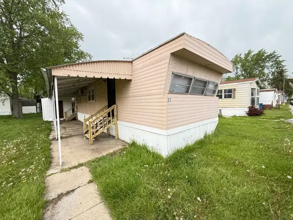 1712 S Dixie Highway #27, Crete, IL 60417