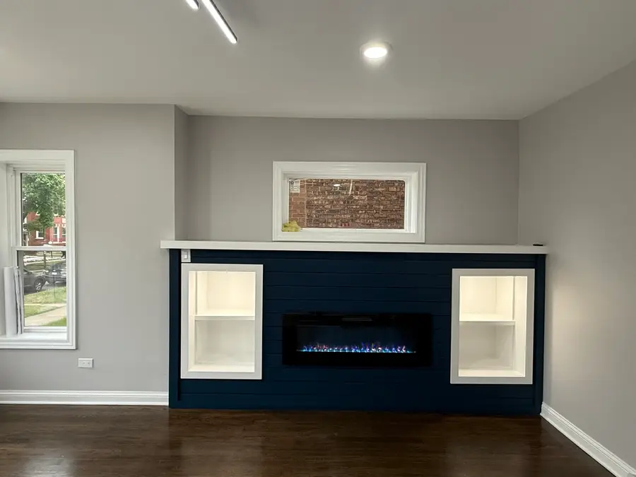 7932 S Champlain Avenue, Chicago, IL 60619 - #3