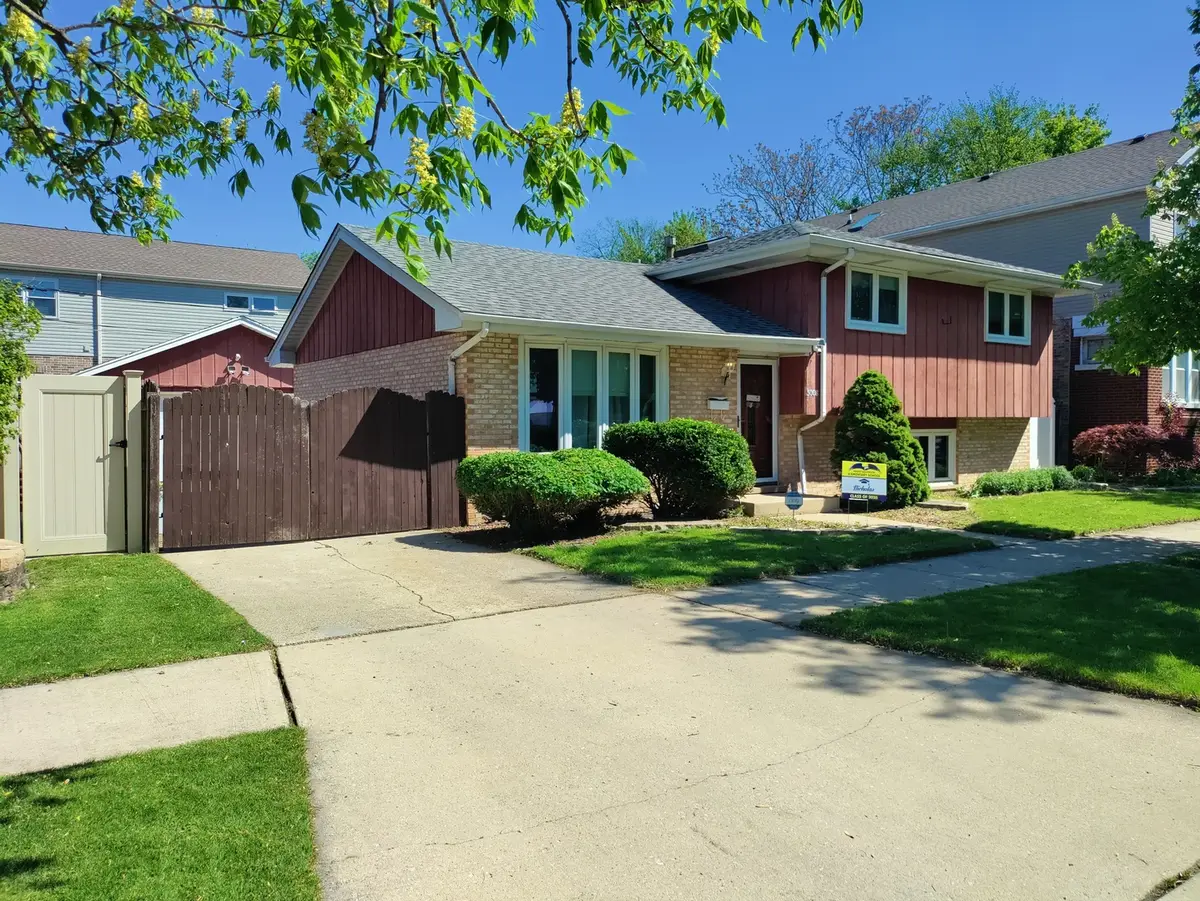 3008 W 110th Place, Chicago, IL 60655 - #1