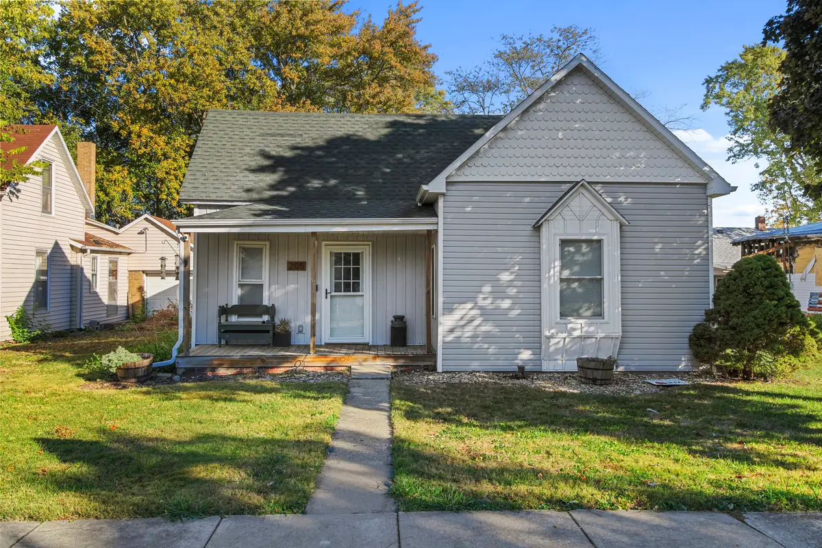 205 E Kyle Street, Ogden, IL 61859 - #1
