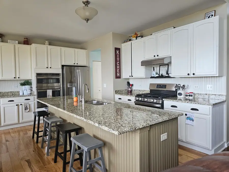 6508 Waterford Drive, McHenry, IL 60050 - #2