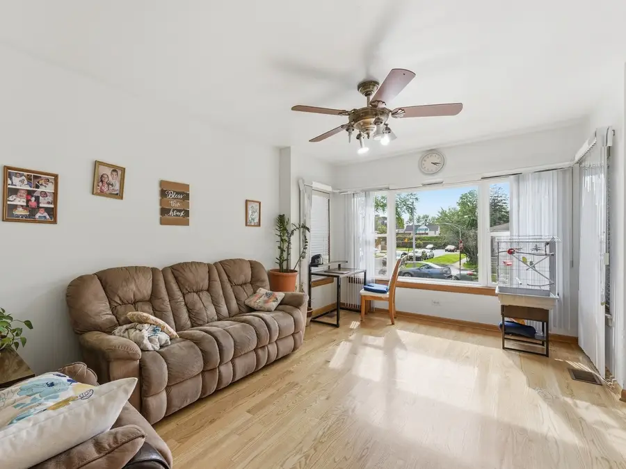 3235 N Kildare Avenue, Chicago, IL 60641 - #2