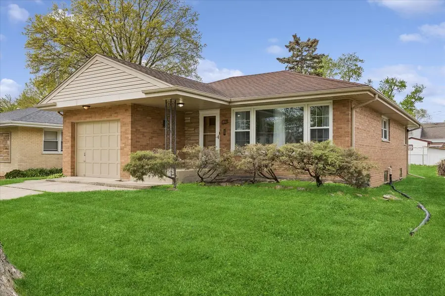 748 N Rohde Avenue, Hillside, IL 60162 - #2