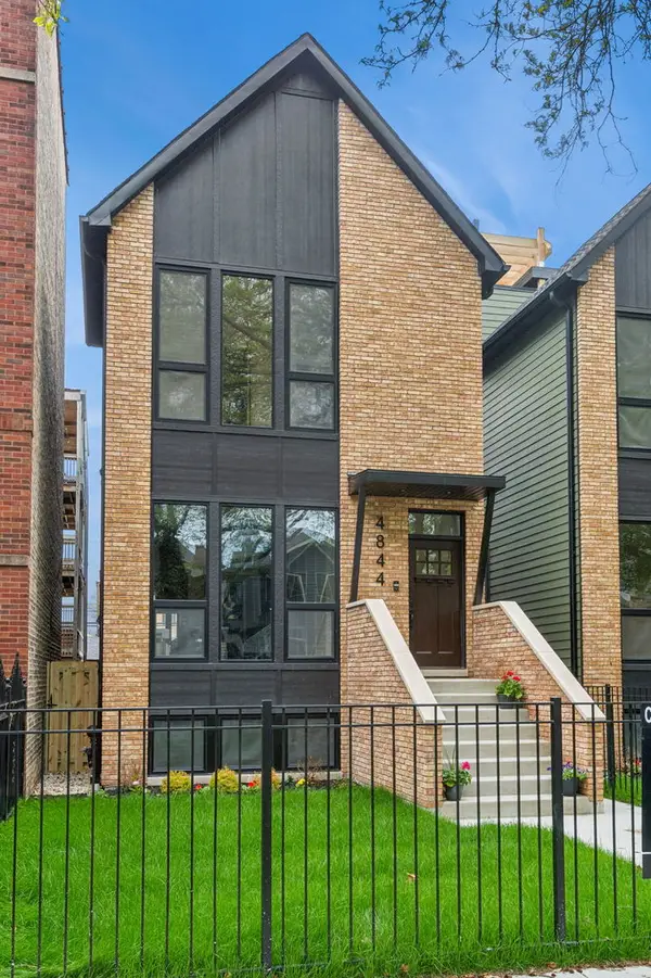 4846 N Hermitage Avenue, Chicago, IL 60640