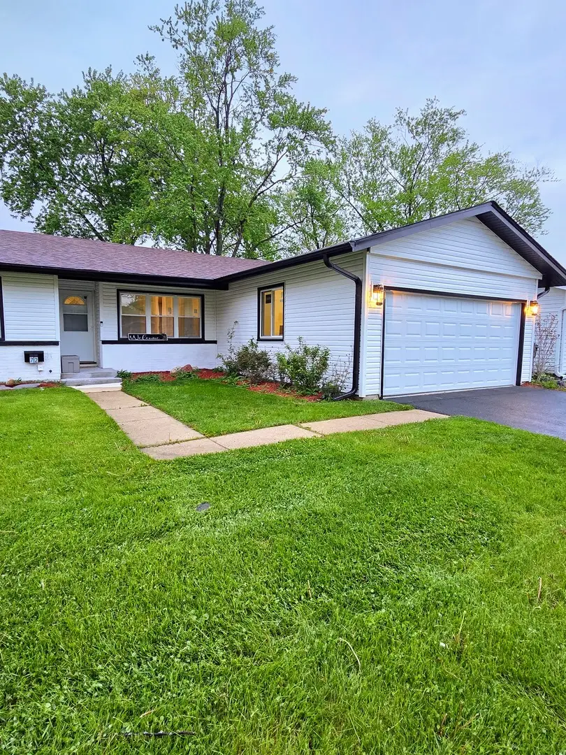 72 Braemar Drive, Elk Grove Village, IL 60007 - #2