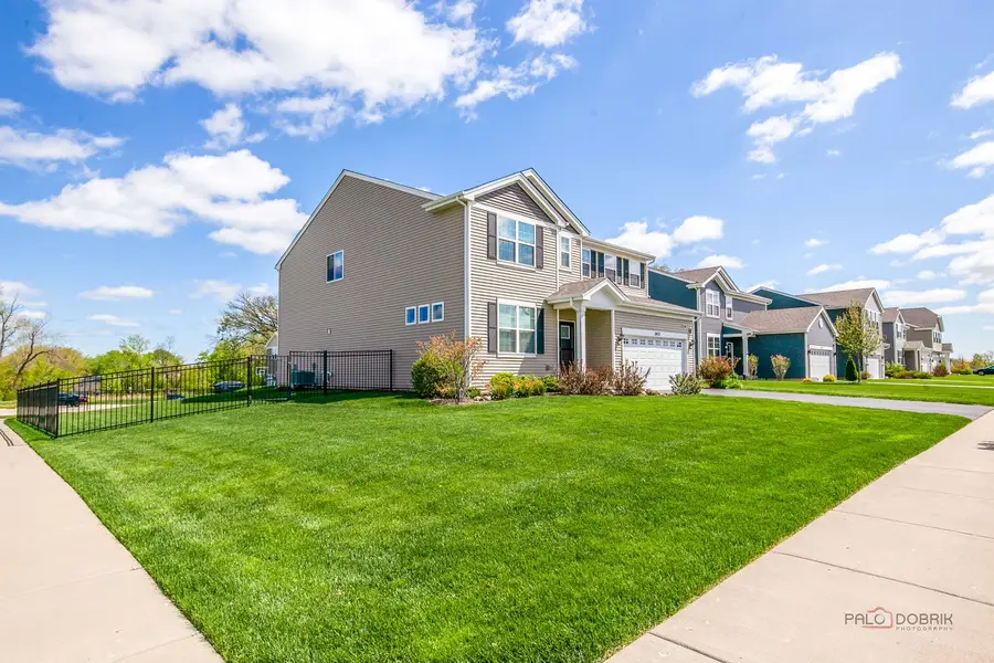34171 N Partridge Lane, Gurnee, IL 60031 - #2