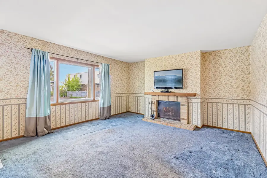 150 E Mill Street, Wauconda, IL 60084 - #3