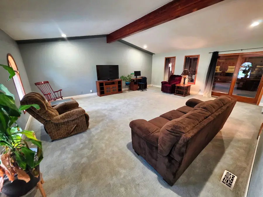 29 Stone Forge Pike, Flora, IL 62839 - #3