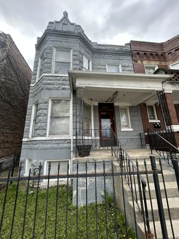 4421 W Adams Street, Chicago, IL 60624