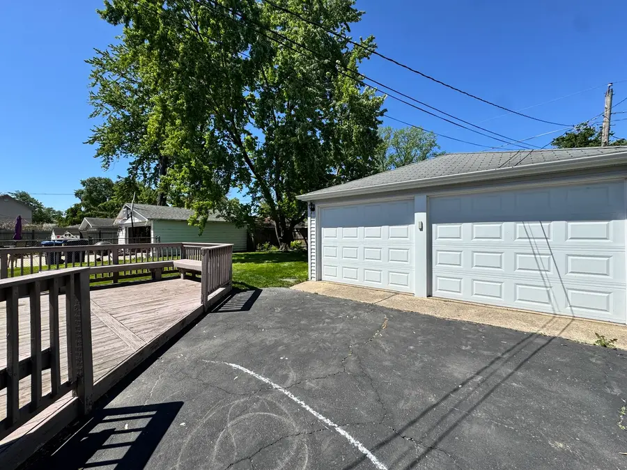 350 N 2nd Avenue, Villa Park, IL 60181 - #3