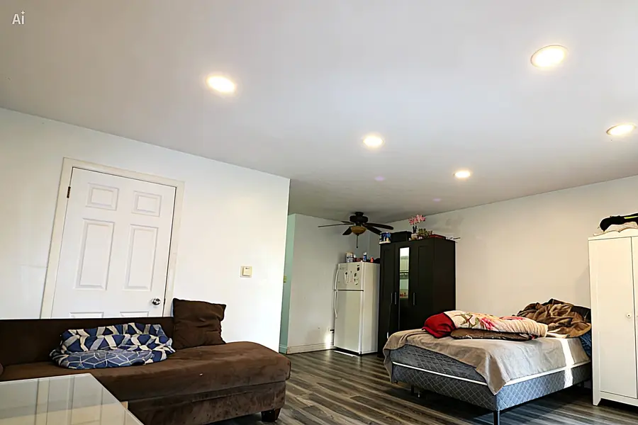 1109 Holiday Lane #2, Des Plaines, IL 60016 - #3