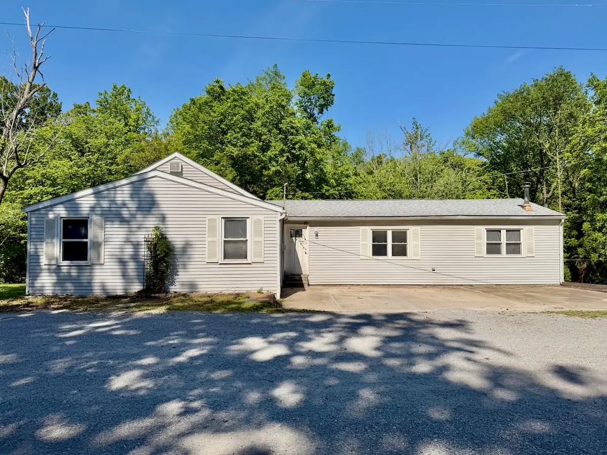 7 Lost Ranch Road, Murphysboro, IL 62966 - #1