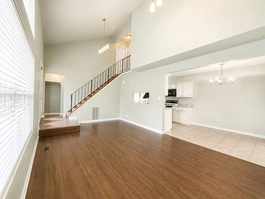 250 Acorn Drive, Streamwood, IL 60107 - #3