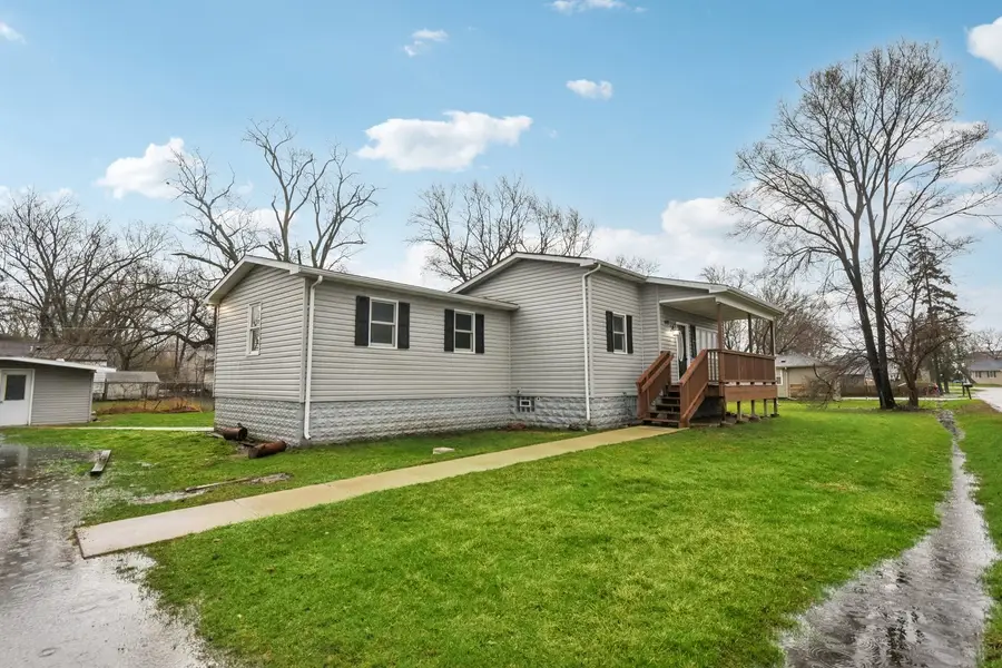 402 Lily Lane, Lakemoor, IL 60051 - #3