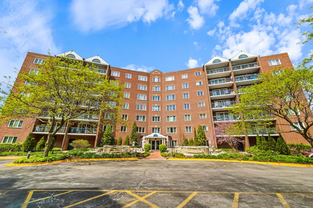 8560 W Foster Avenue #203, Norridge, IL 60706 - #1