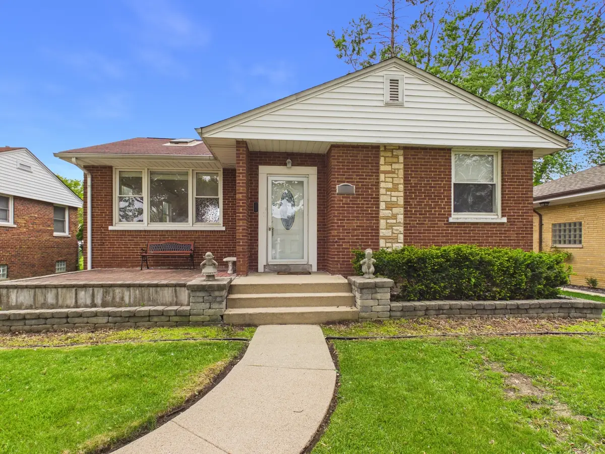 2308 Stratford Avenue, Westchester, IL 60154 - #1