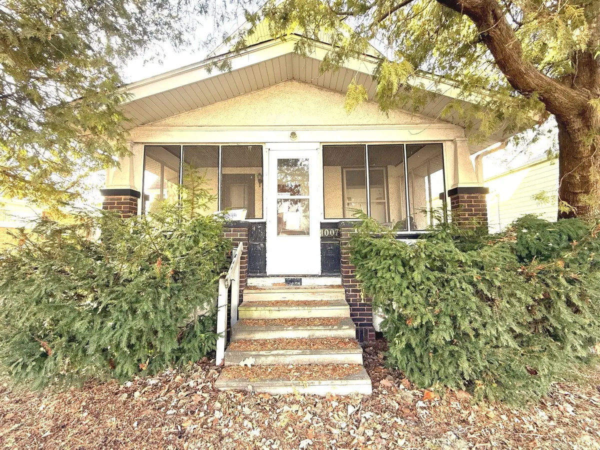 1007 Low Street, Bloomington, IL 61701 - #1