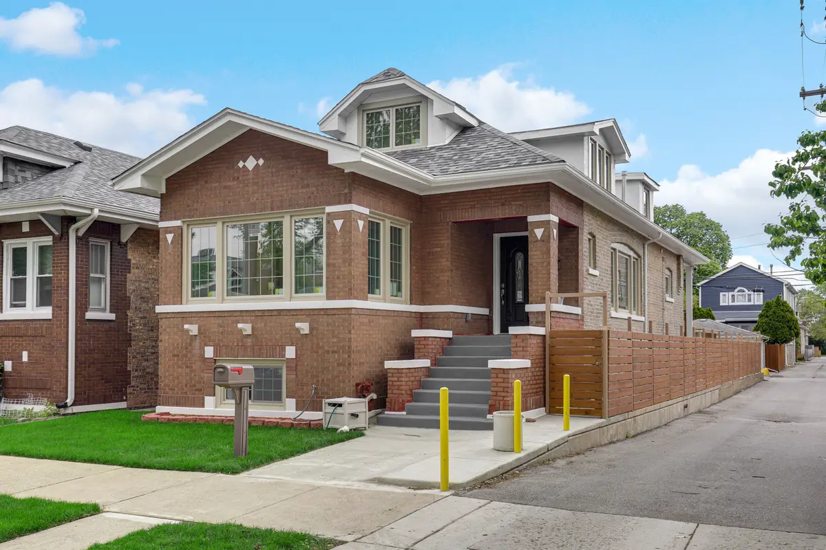 4915 N Kostner Avenue, Chicago, IL 60630 - #1
