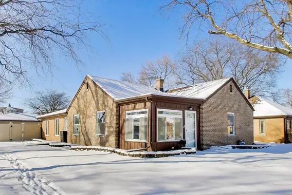 4350 Elm Avenue, Lyons, IL 60534