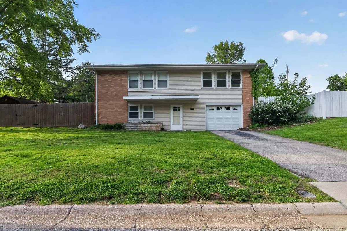 4900 Hill Drive, Godfrey, IL 62035 - #1