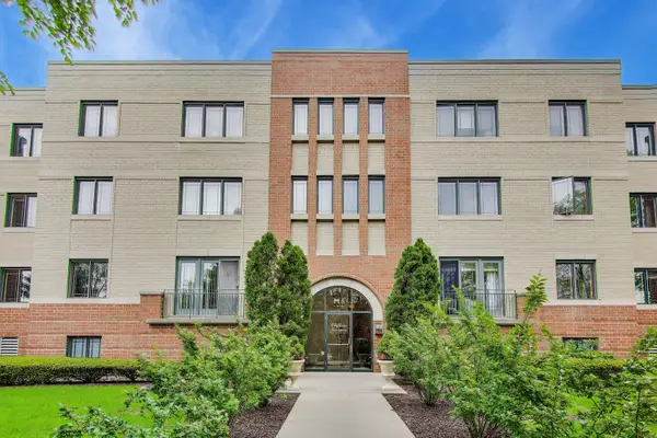 115 N Clifton Avenue #101, Park Ridge, IL 60068