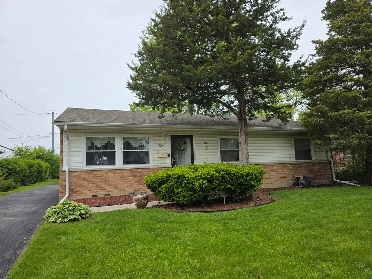 924 Blackhawk Drive, University Park, IL 60484 - #1