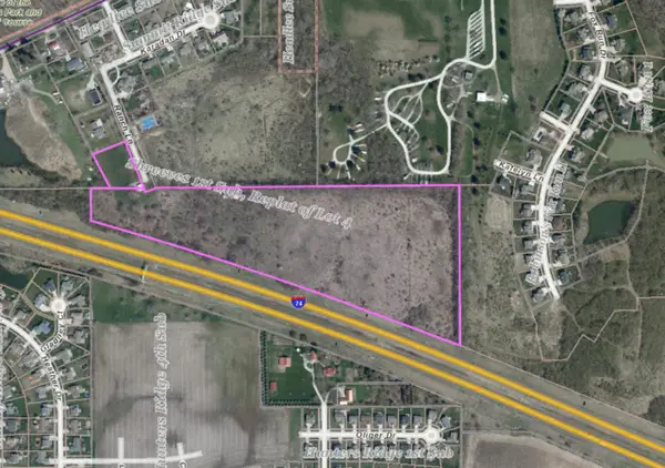 205 S Ranch Lane, Mahomet, IL 61853