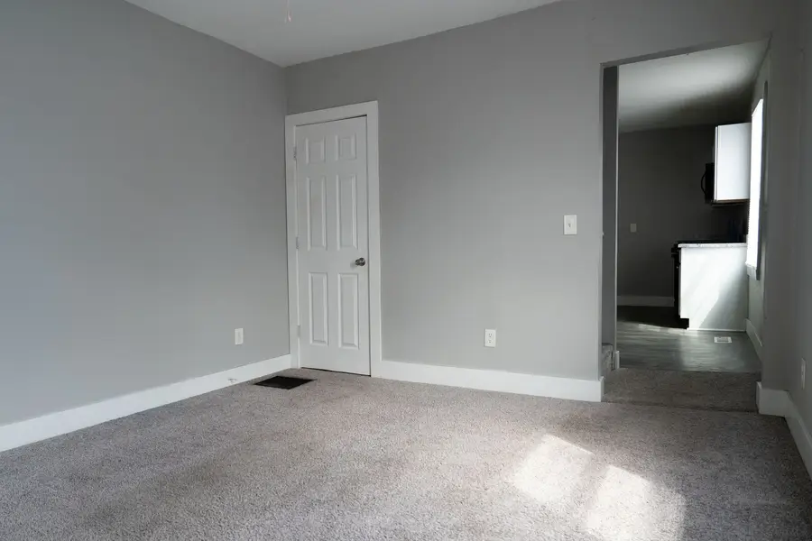 1208 W 5th Street, Davenport, IA 52802 - #3