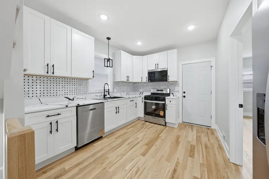 6824 S Wood Street, Chicago, IL 60636 - #2