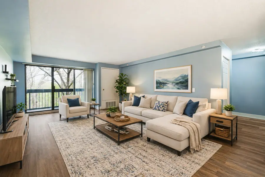 1840 Huntington Boulevard #203, Hoffman Estates, IL 60169 - #2