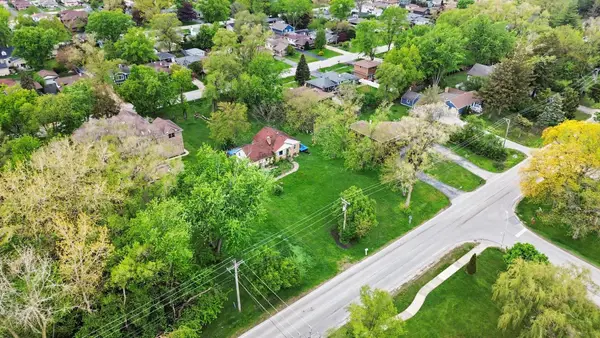 5828 Clarendon Hills Road, Willowbrook, IL 60527