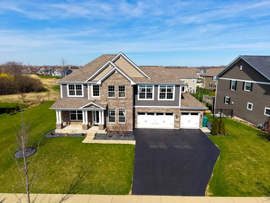 13836 Amelia Drive, Lemont, IL 60439 - #2