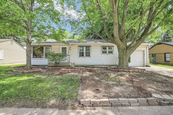 1108 S Mattis Avenue, Champaign, IL 61821