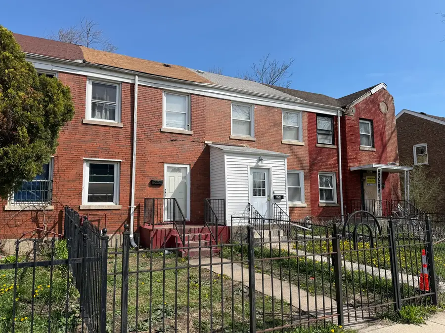 652 E 105th Place, Chicago, IL 60628 - #2