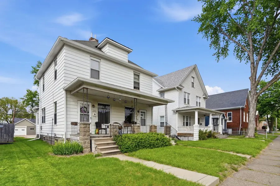 443 16th Avenue, East Moline, IL 61244 - #2