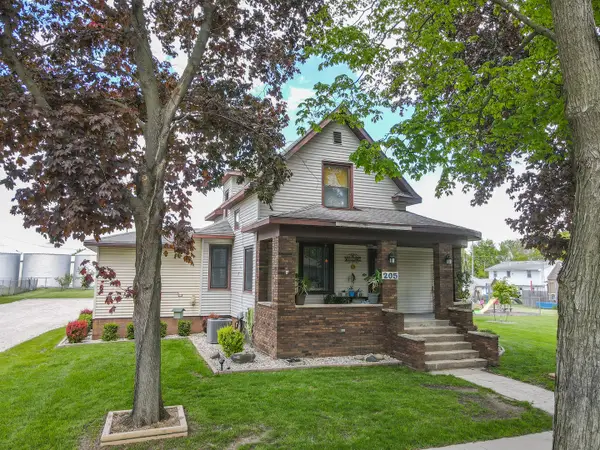 205 W 6th Street, Aroma Park, IL 60910