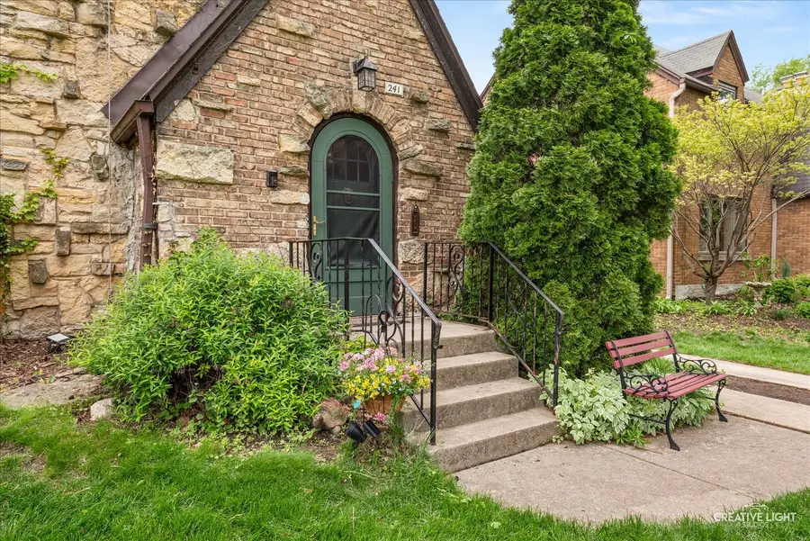 241 Legrande Boulevard, Aurora, IL 60506 - #3