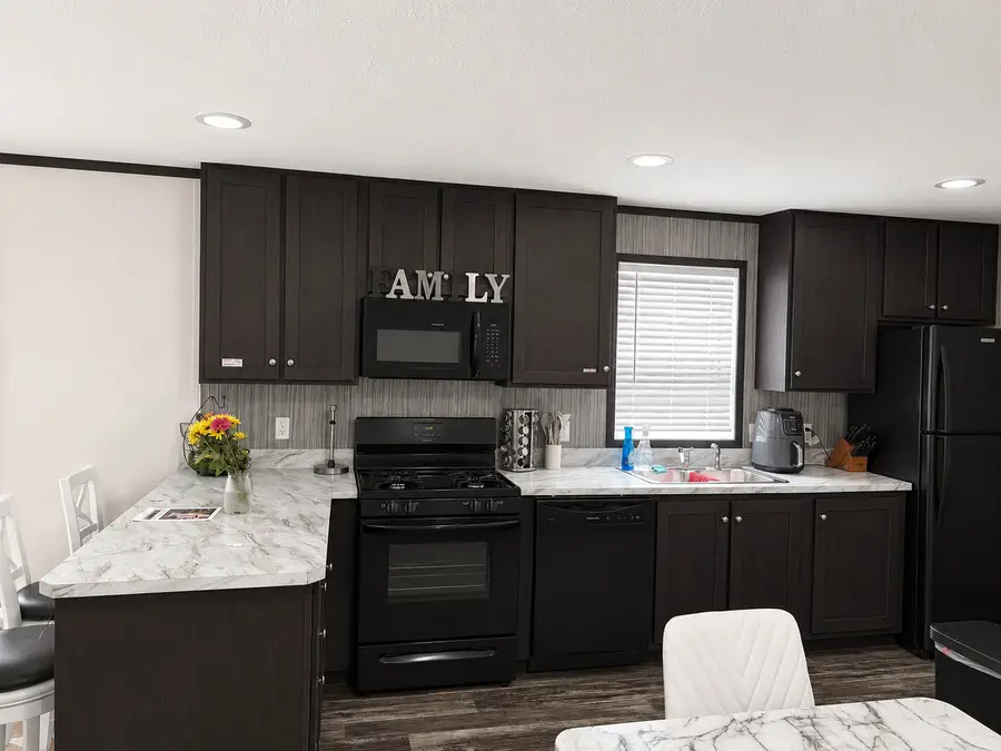 1014 NW Alma Circle, Round Lake, IL 60073 - #3