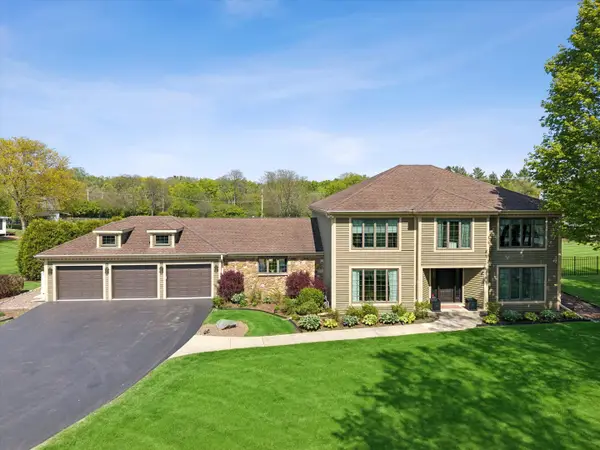 6731 Estate Lane, Long Grove, IL 60047