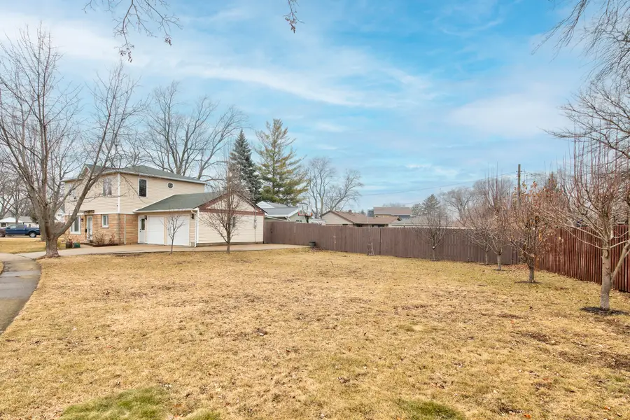 2659 Eisenhower Drive, Des Plaines, IL 60018 - #2