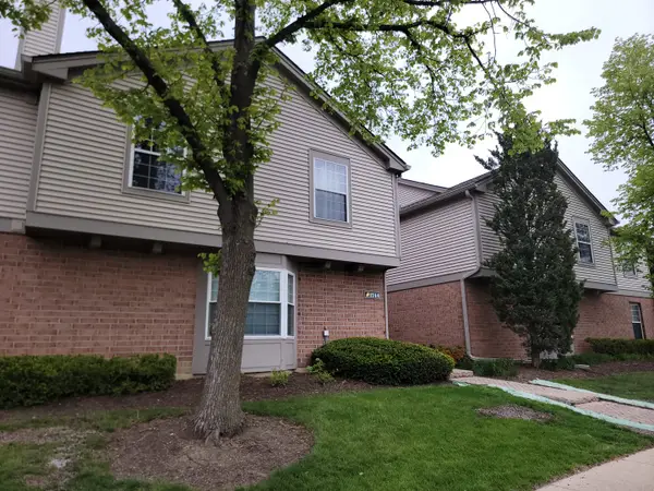 1744 Eastwood Court #1, Schaumburg, IL 60195