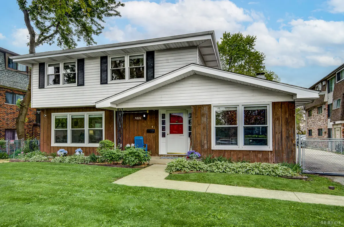 9826 Nottingham Avenue, Chicago Ridge, IL 60415 - #1