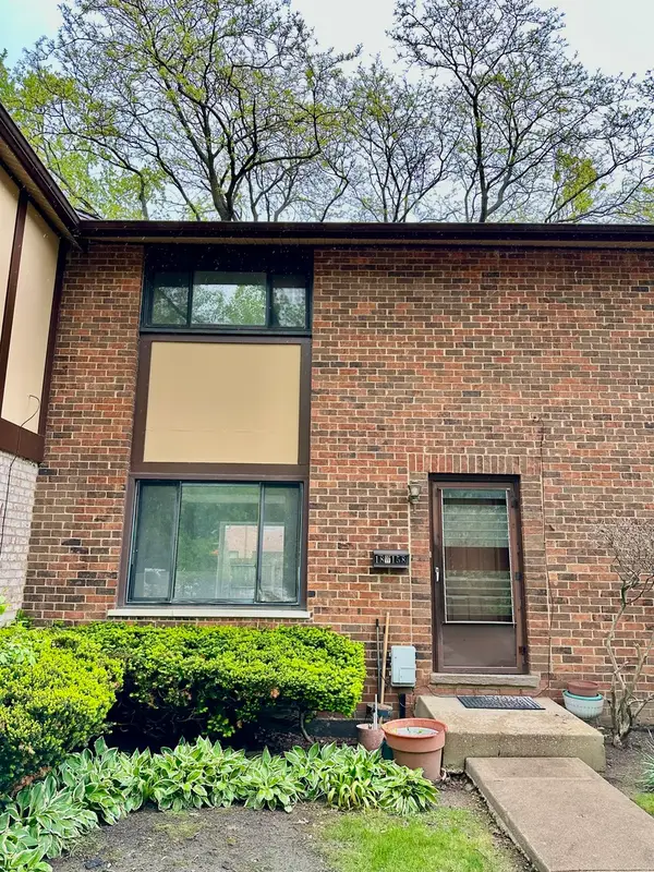 18w158 16th Street, Villa Park, IL 60181