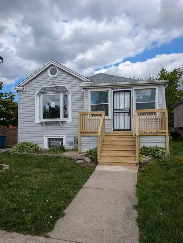 9517 S Merrimac Avenue, Oak Lawn, IL 60453