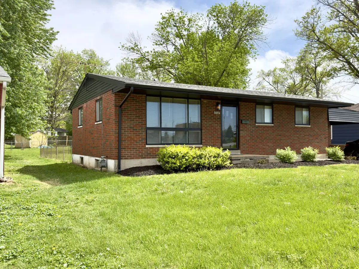 1928 Cornell Avenue, Edwardsville, IL 62025 - #1